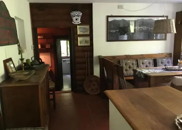 Casa vacanze Di - Zelbio